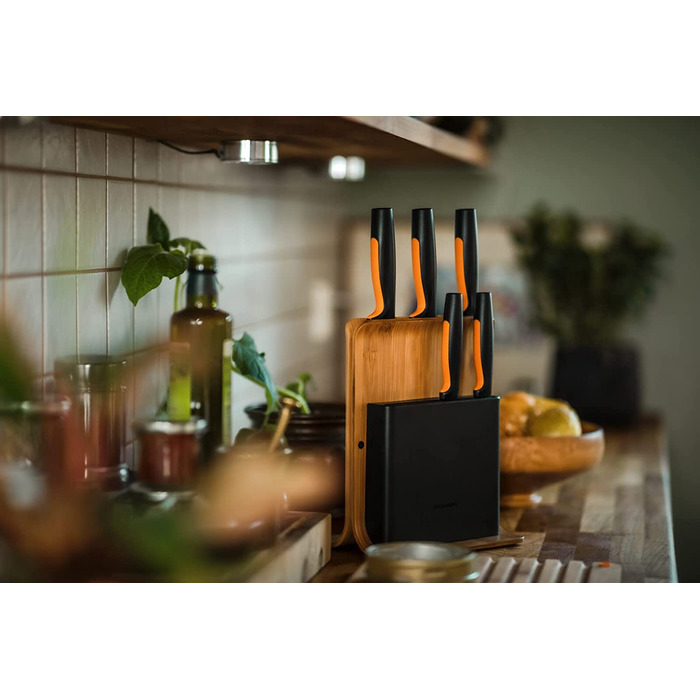 Набор Fiskars Bamboo Design 5 ножей из нержавеющей стали, с подставкой из бамбука