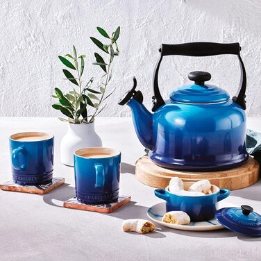 Чайник 2,1 л Azure Tradition Le Creuset